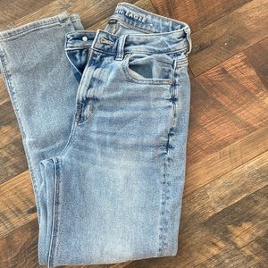 American Eagle mom jeans